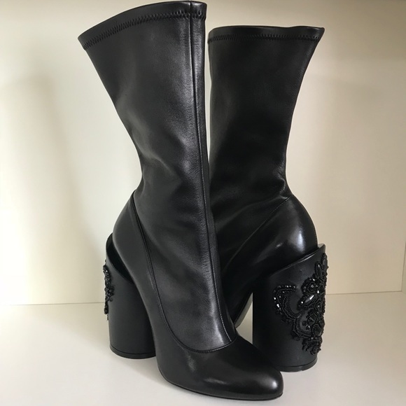 Givenchy leather boots - Picture 1 of 12